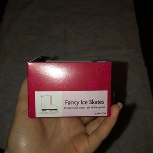 AMERICAN GIRL FANCY ICE SKATES